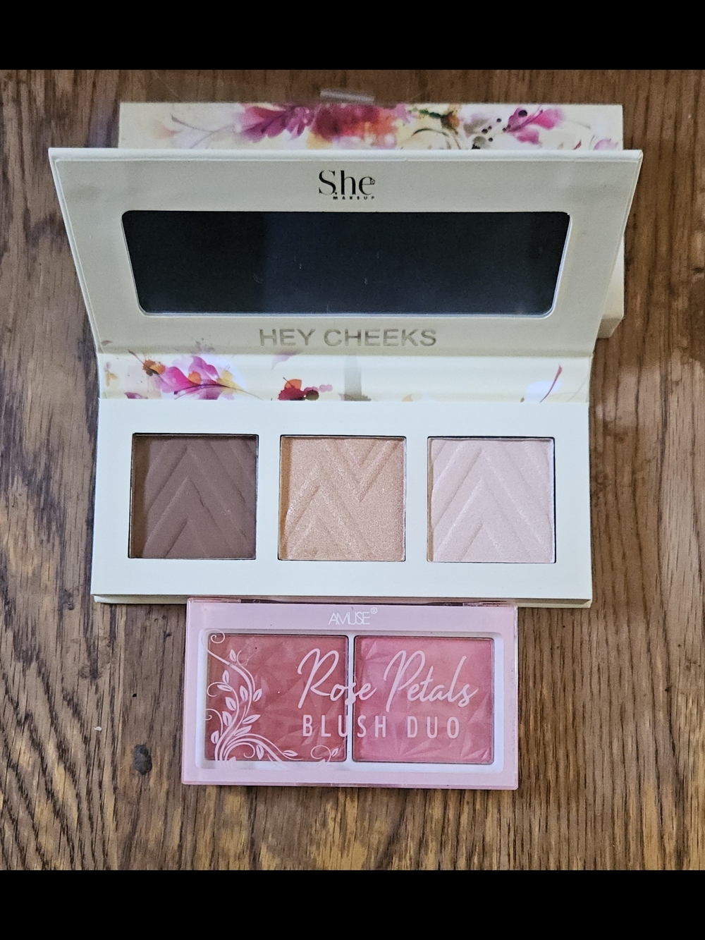 Hey Cheeks Face Palette & Amuse Rose Petals Blush Duo - BNIB